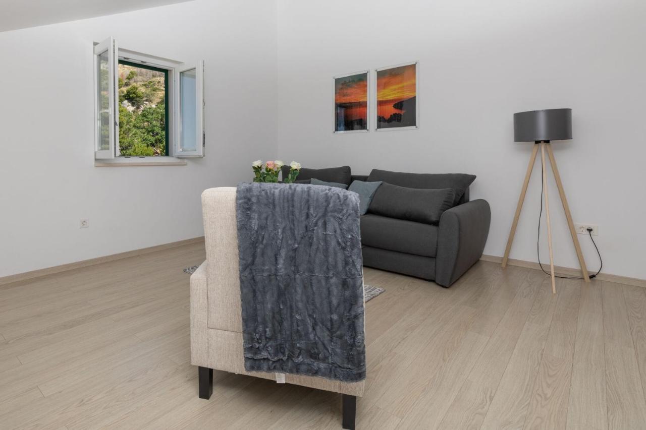 Apartments Empress Mimice Kültér fotó