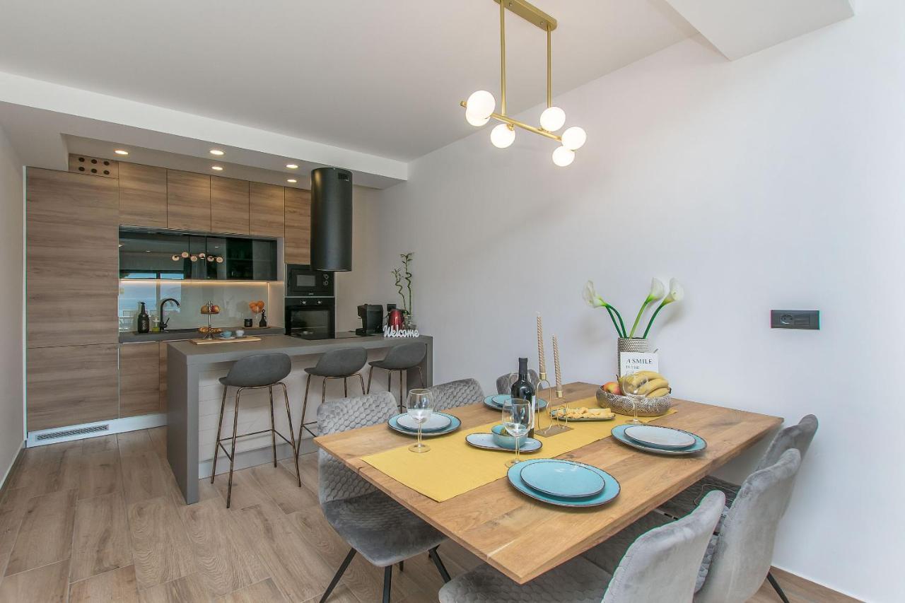 Apartments Empress Mimice Kültér fotó