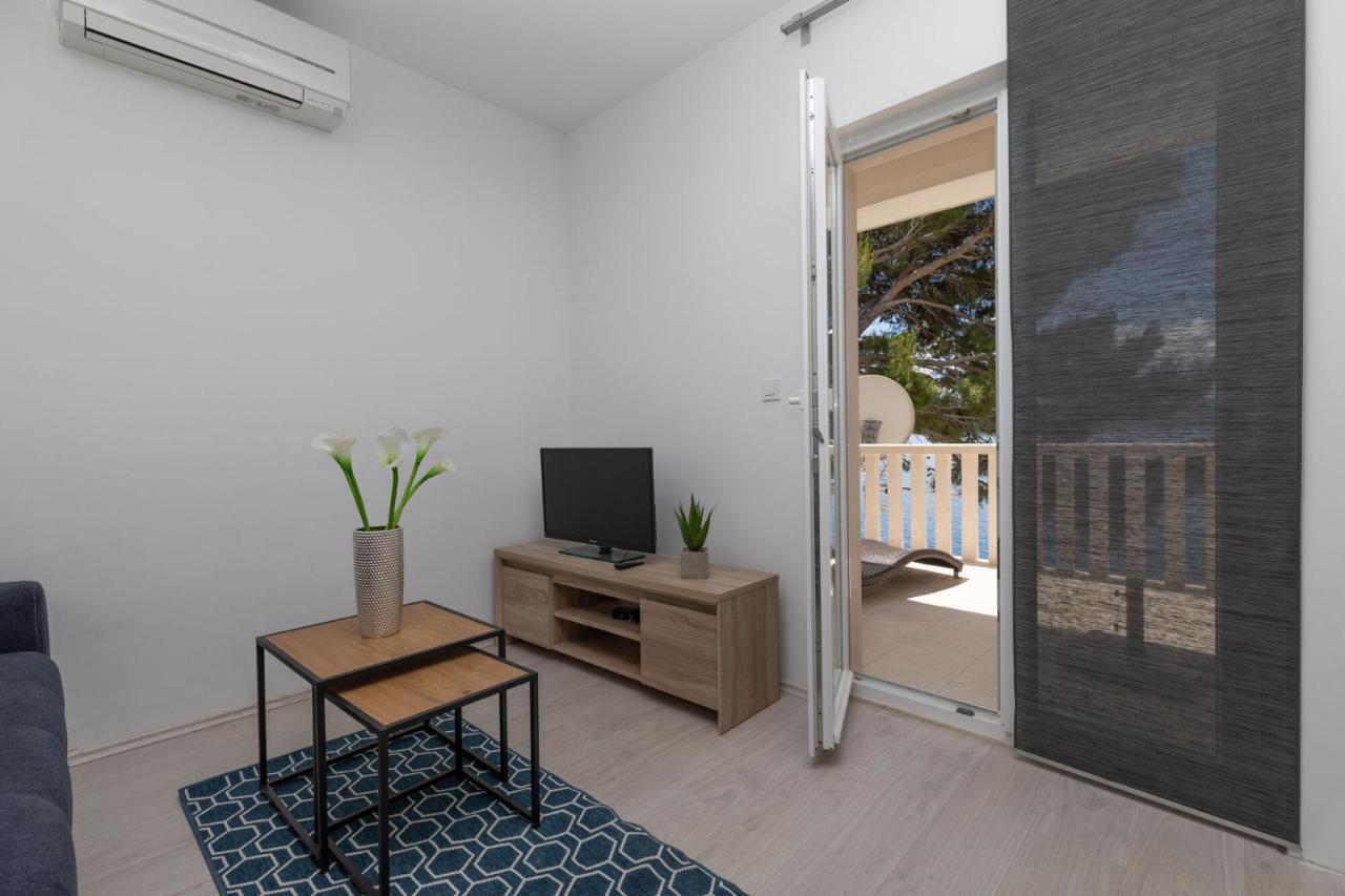 Apartments Empress Mimice Kültér fotó